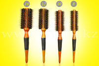 Брашинги  для укладки волос с натуральными щетинками и дополнительными пластмассовыми зубчиками в ассортименте. арт 25247-1